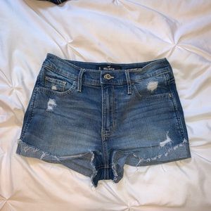 Hollister high-rise short-short